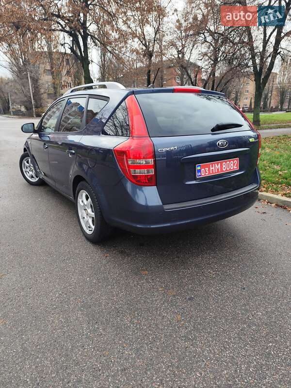 Универсал Kia Ceed 2009 в Белой Церкви фото 7 Универсал Kia Ceed 2009 в Белой Церкви