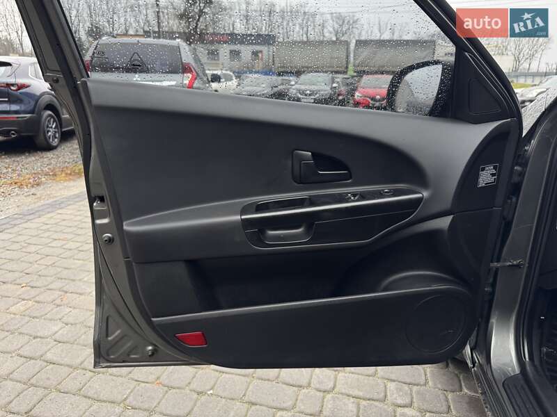 Хэтчбек Kia Ceed 2011 в Виннице