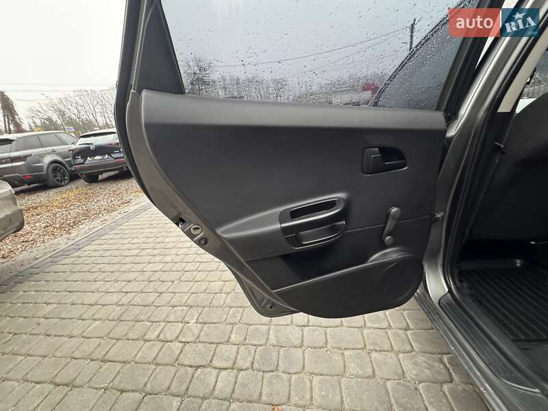 Хэтчбек Kia Ceed 2011 в Виннице