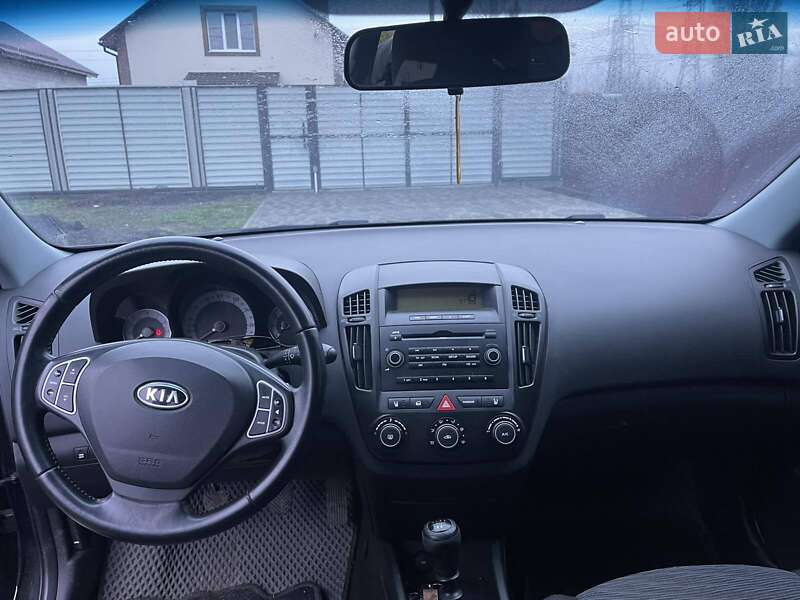 Універсал Kia Ceed 2009 в Черкасах