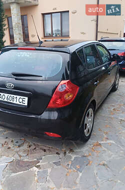 Хэтчбек Kia Ceed 2008 в Ужгороде фото 3 Хэтчбек Kia Ceed 2008 в Ужгороде