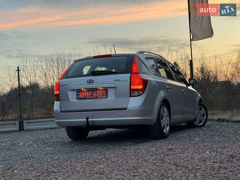 Универсал Kia Ceed 2013 в Дрогобыче фото 35 Универсал Kia Ceed 2013 в Дрогобыче