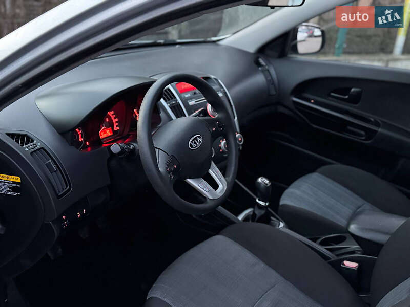 Универсал Kia Ceed 2013 в Дрогобыче фото 78 Универсал Kia Ceed 2013 в Дрогобыче
