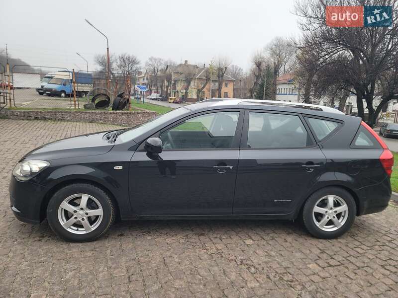 Універсал Kia Ceed 2009 в Кам'янському