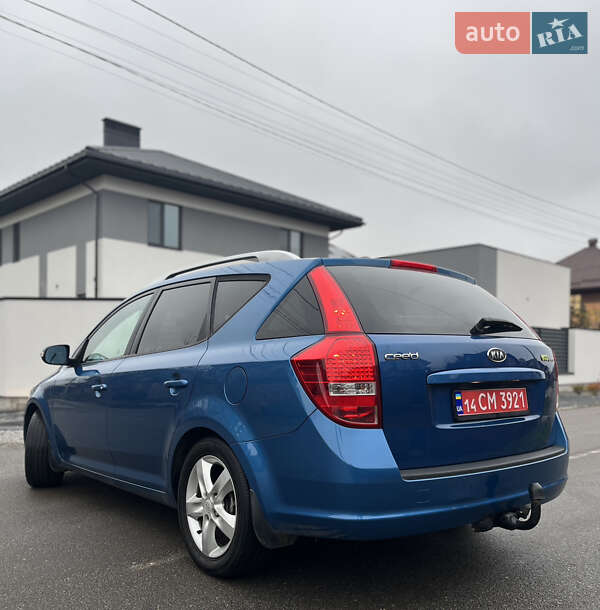 Универсал Kia Ceed 2011 в Житомире