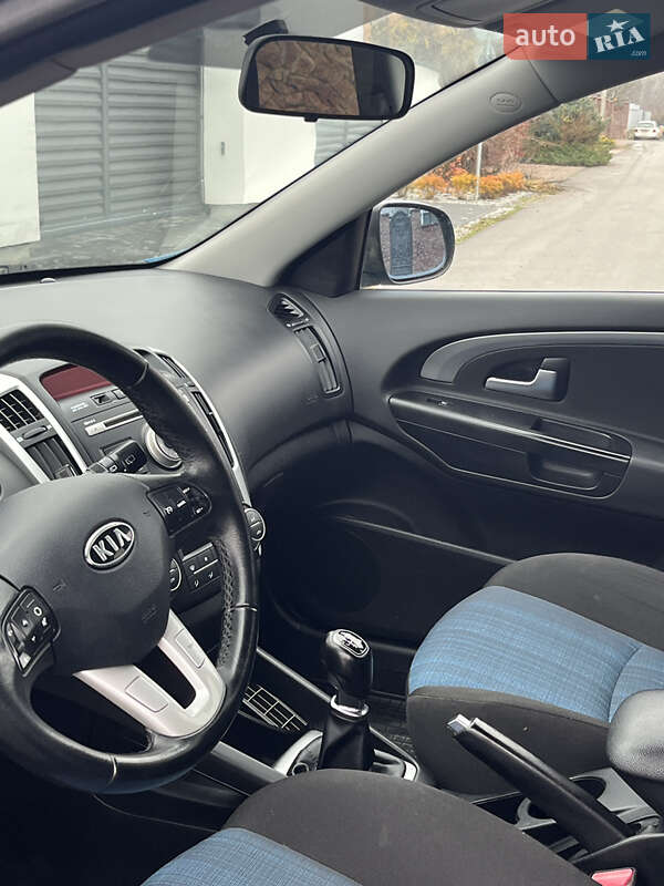 Универсал Kia Ceed 2011 в Житомире