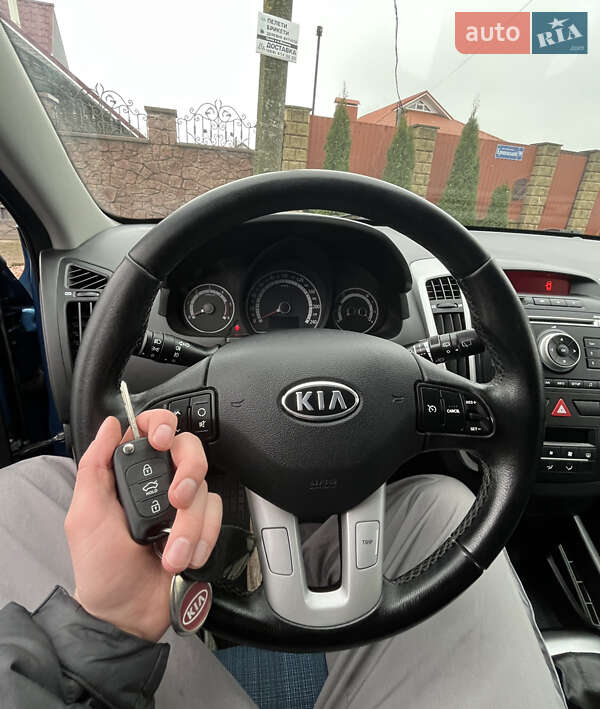 Универсал Kia Ceed 2011 в Житомире