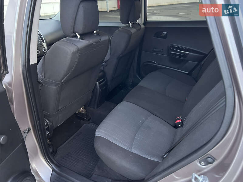 Хэтчбек Kia Ceed 2009 в Белгороде-Днестровском