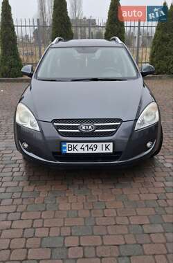 Универсал Kia Ceed 2008 в Рафаловке