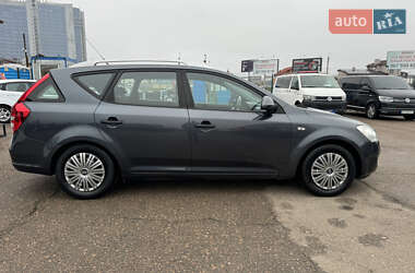 Универсал Kia Ceed 2008 в Киеве