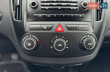 Универсал Kia Ceed 2008 в Киеве