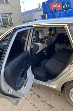 Хетчбек Kia Ceed 2009 в Хусті