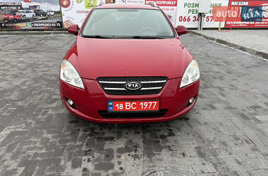 Универсал Kia Ceed 2008 в Лубнах