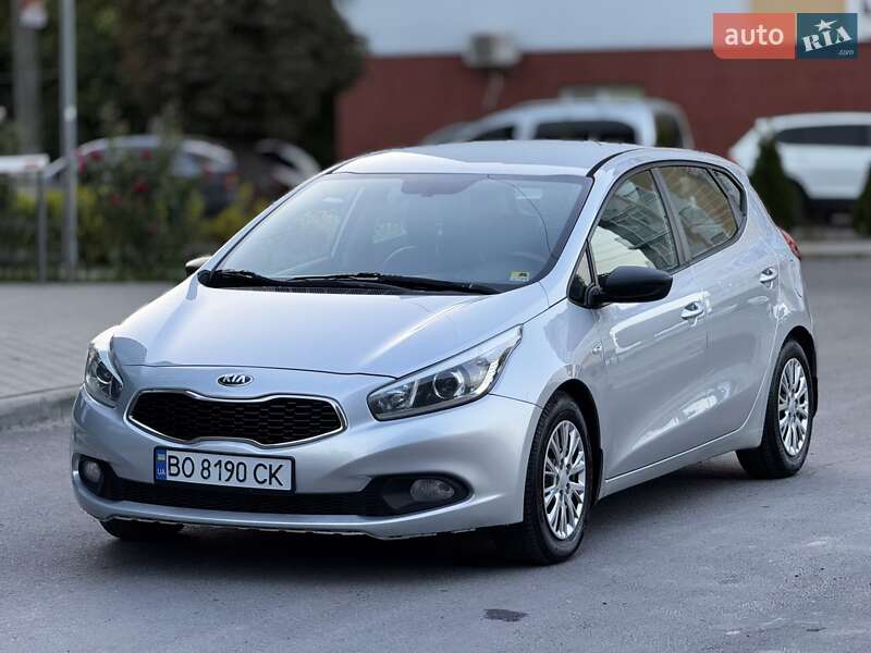 Хэтчбек Kia Ceed 2012 в Тернополе
