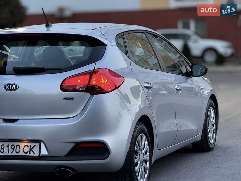 Хэтчбек Kia Ceed 2012 в Тернополе