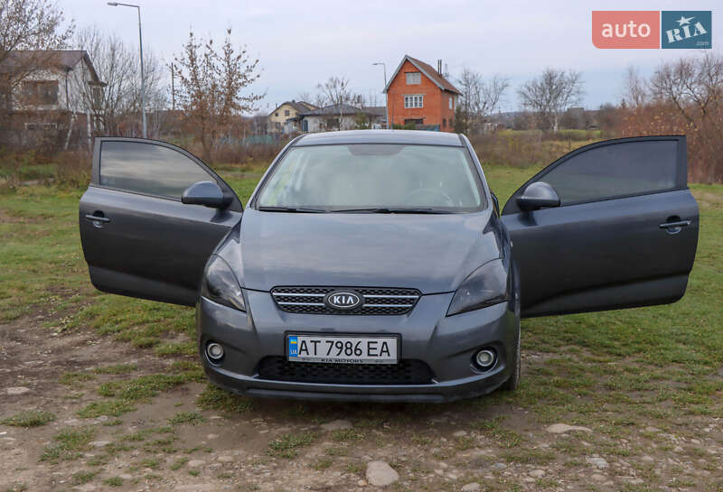 Хэтчбек Kia Ceed 2008 в Ивано-Франковске