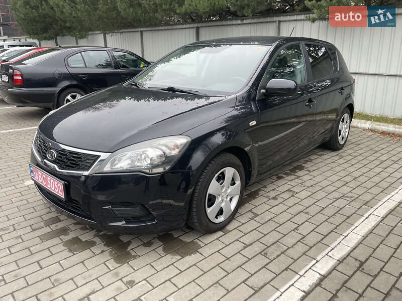 Kia Ceed 2010
