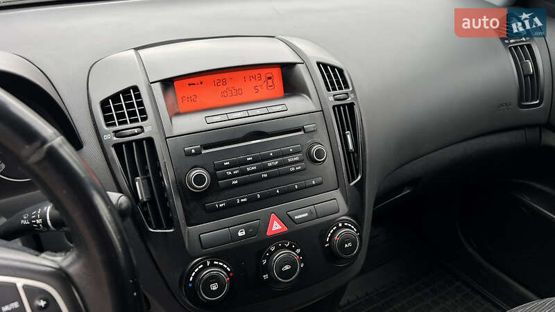 Универсал Kia Ceed 2008 в Львове