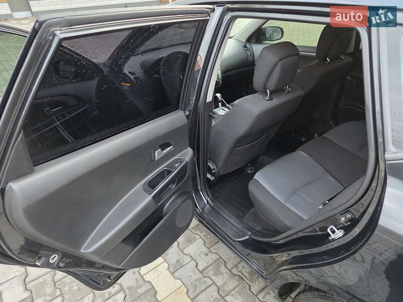 Універсал Kia Ceed 2010 в Кривому Розі