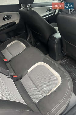 Хэтчбек Kia Ceed 2013 в Мукачево