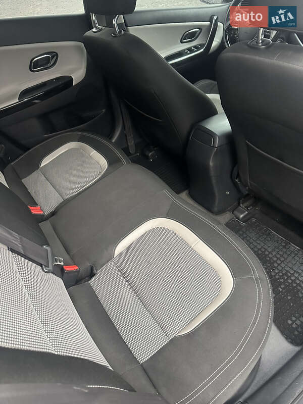 Хэтчбек Kia Ceed 2013 в Мукачево