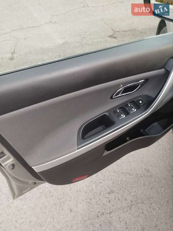 Универсал Kia Ceed 2016 в Черновцах фото 32 Универсал Kia Ceed 2016 в Черновцах
