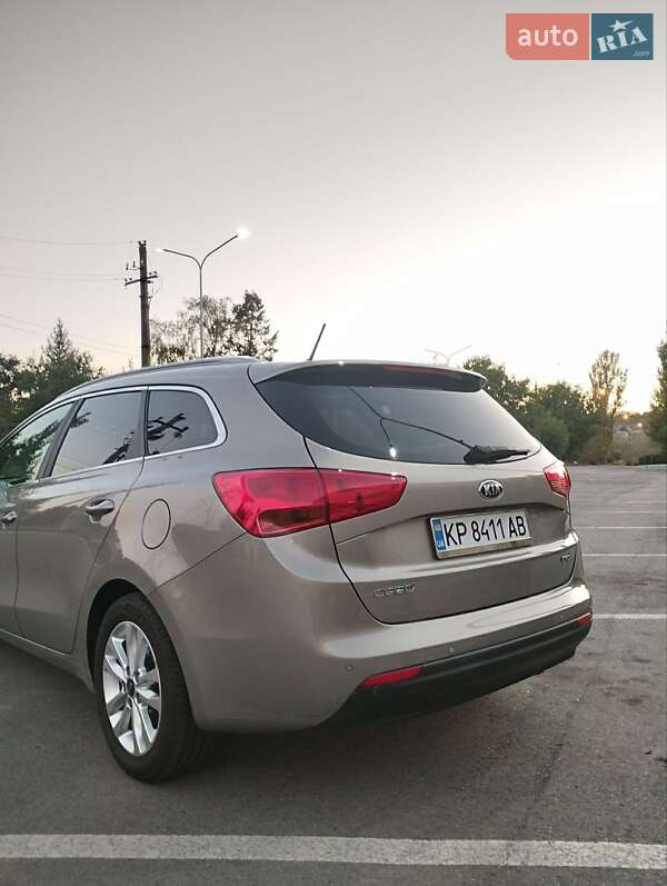 Универсал Kia Ceed 2016 в Черновцах фото 28 Универсал Kia Ceed 2016 в Черновцах