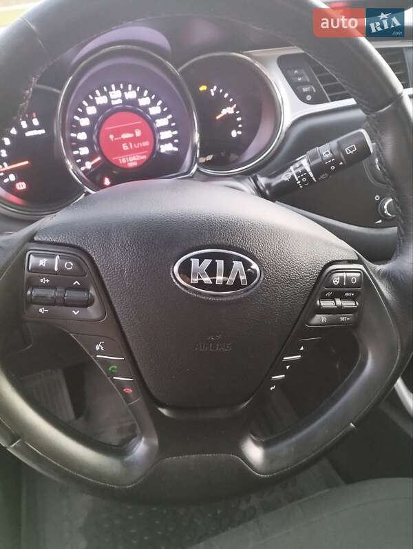 Универсал Kia Ceed 2016 в Черновцах фото 33 Универсал Kia Ceed 2016 в Черновцах