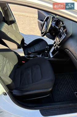 Хэтчбек Kia Ceed 2012 в Львове