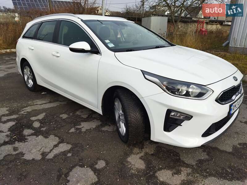 Универсал Kia Ceed 2021 в Звягеле