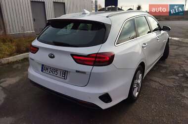Универсал Kia Ceed 2021 в Звягеле