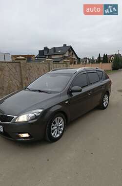 Универсал Kia Ceed 2011 в Ивано-Франковске