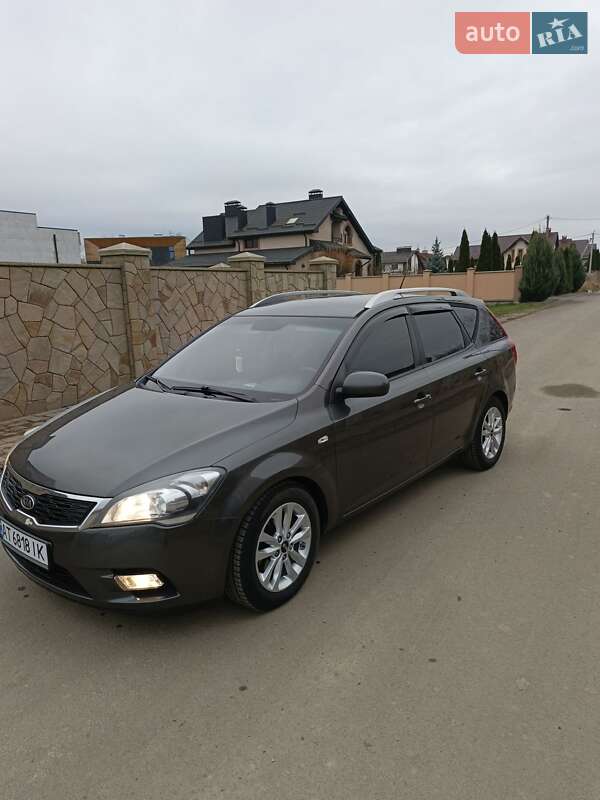Kia Ceed 2011