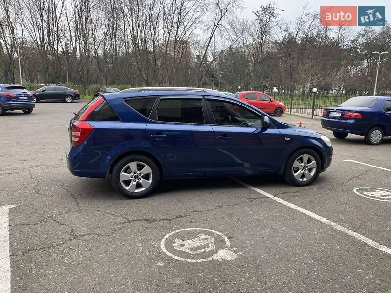 Универсал Kia Ceed 2008 в Одессе