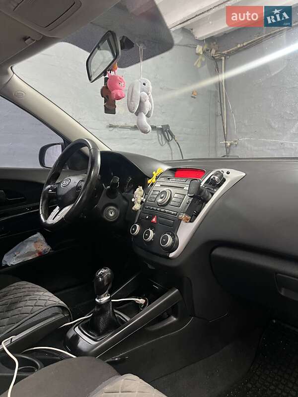 Хетчбек Kia Ceed 2010 в Ніжині