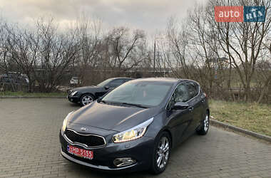 Хэтчбек Kia Ceed 2012 в Львове