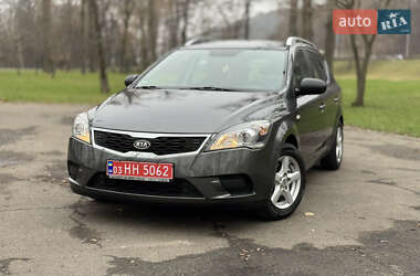 Универсал Kia Ceed 2011 в Киеве