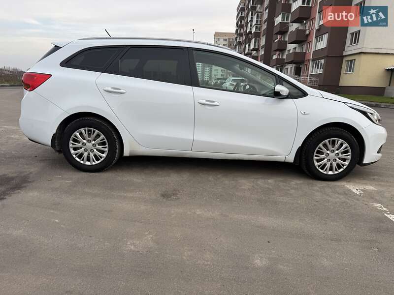 Универсал Kia Ceed 2013 в Днепре фото 8 Универсал Kia Ceed 2013 в Днепре