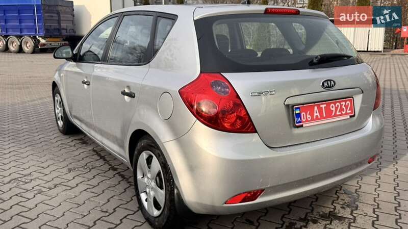 Хетчбек Kia Ceed 2008 в Первомайську фото 3 Хетчбек Kia Ceed 2008 в Первомайську