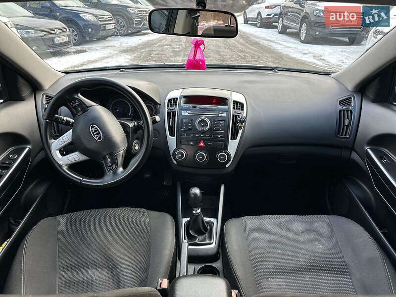 Универсал Kia Ceed 2010 в Виннице