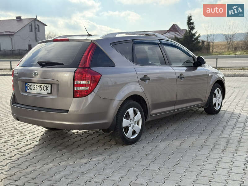 Универсал Kia Ceed 2008 в Тернополе