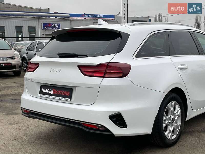 Универсал Kia Ceed 2022 в Киеве