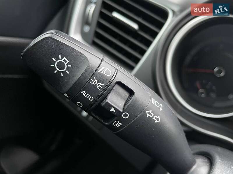 Универсал Kia Ceed 2022 в Киеве