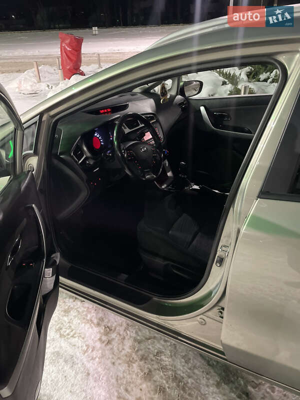 Універсал Kia Ceed 2013 в Житомирі