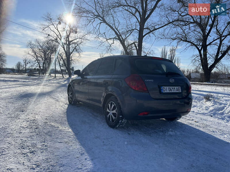 Хэтчбек Kia Ceed 2008 в Коростене фото 4 Хэтчбек Kia Ceed 2008 в Коростене