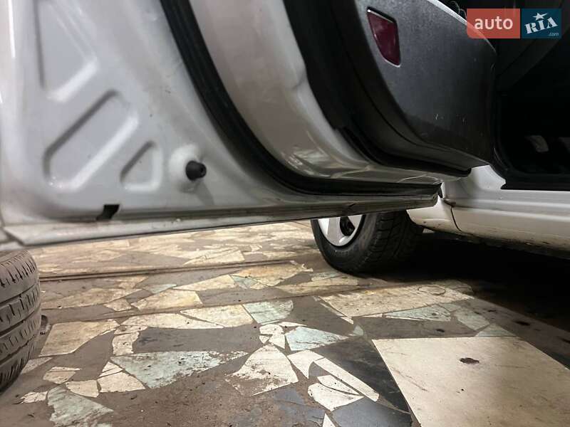 Универсал Kia Ceed 2011 в Киеве