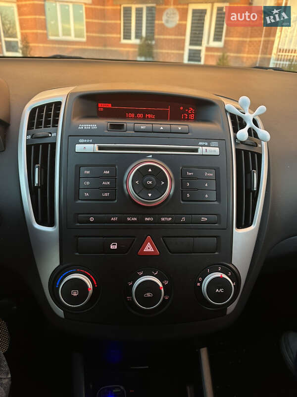 Універсал Kia Ceed 2011 в Тернополі