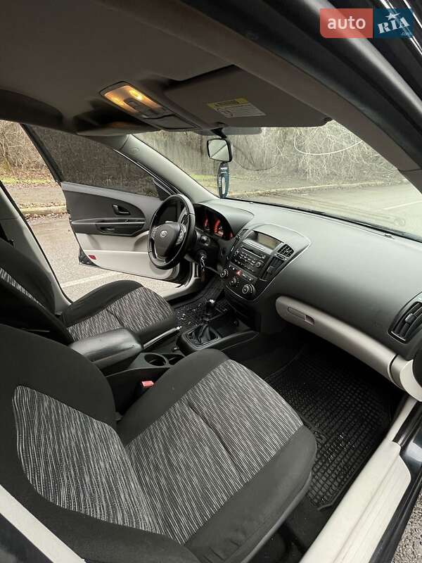 Універсал Kia Ceed 2007 в Кривому Розі