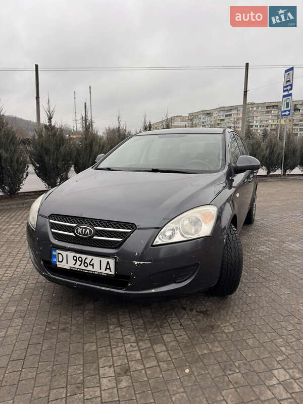 Хэтчбек Kia Ceed 2007 в Полтаве