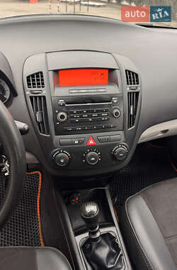 Хэтчбек Kia Ceed 2007 в Полтаве